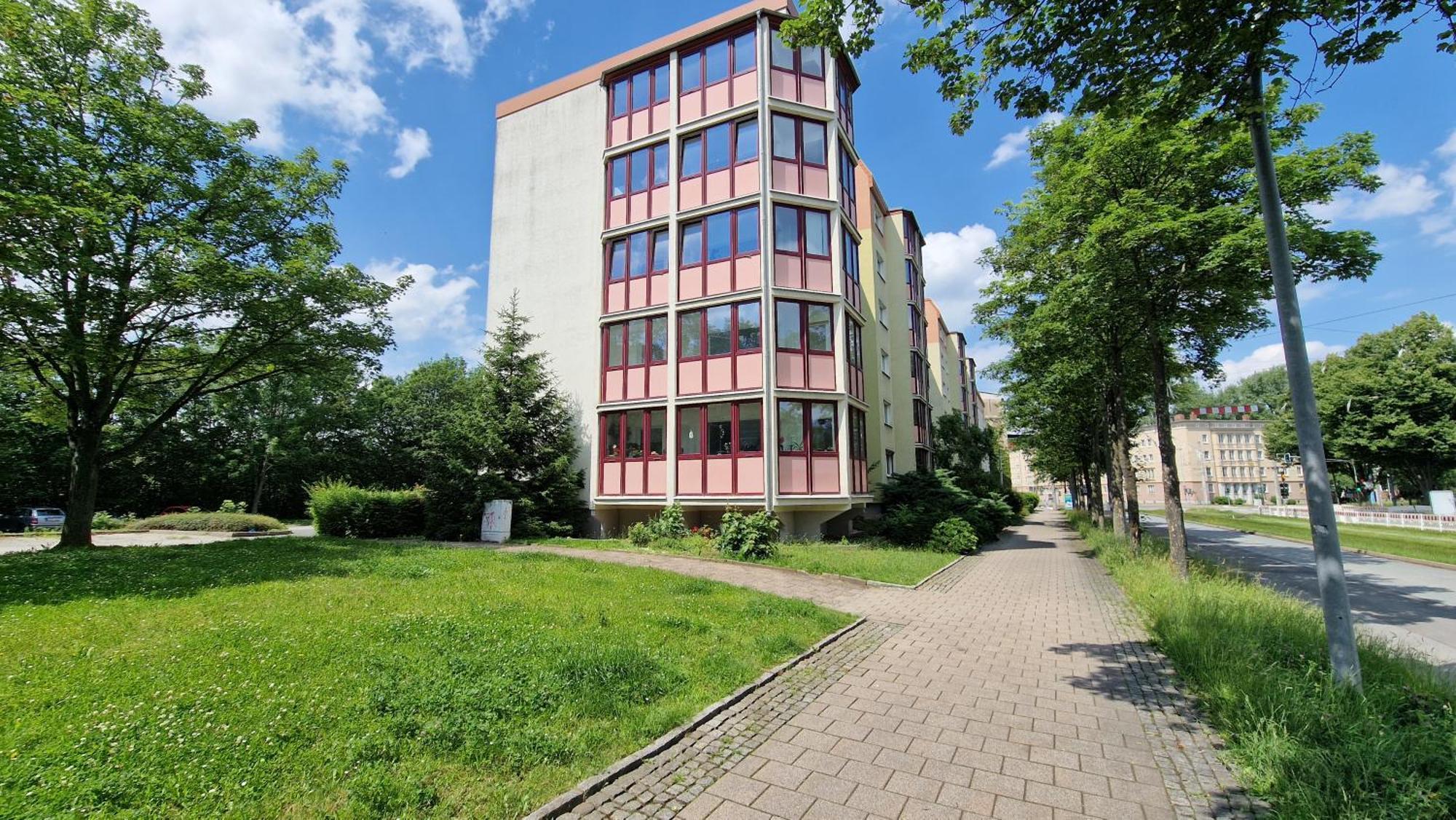 Citycenter Apartment - Bigtv-Ps4-Netflix-Parking Кемниц Екстериор снимка