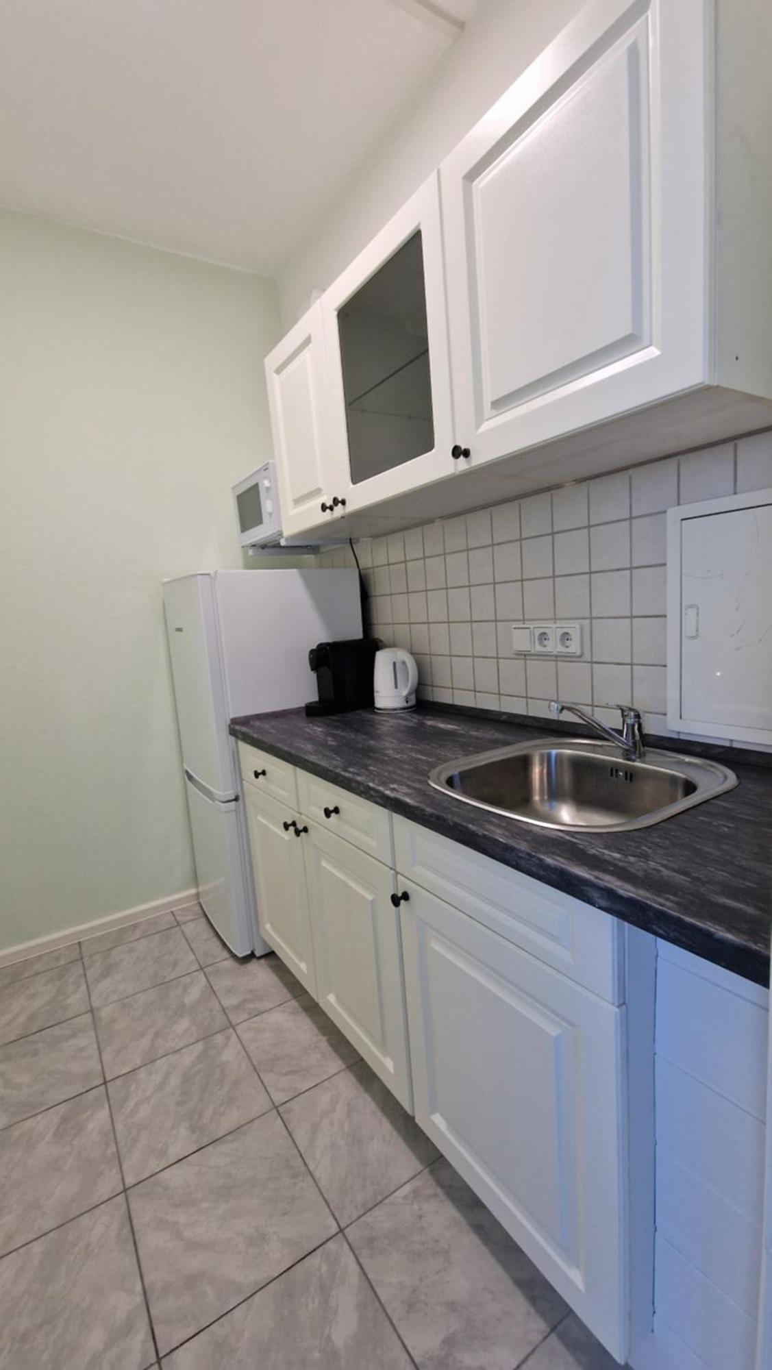 Citycenter Apartment - Bigtv-Ps4-Netflix-Parking Кемниц Екстериор снимка