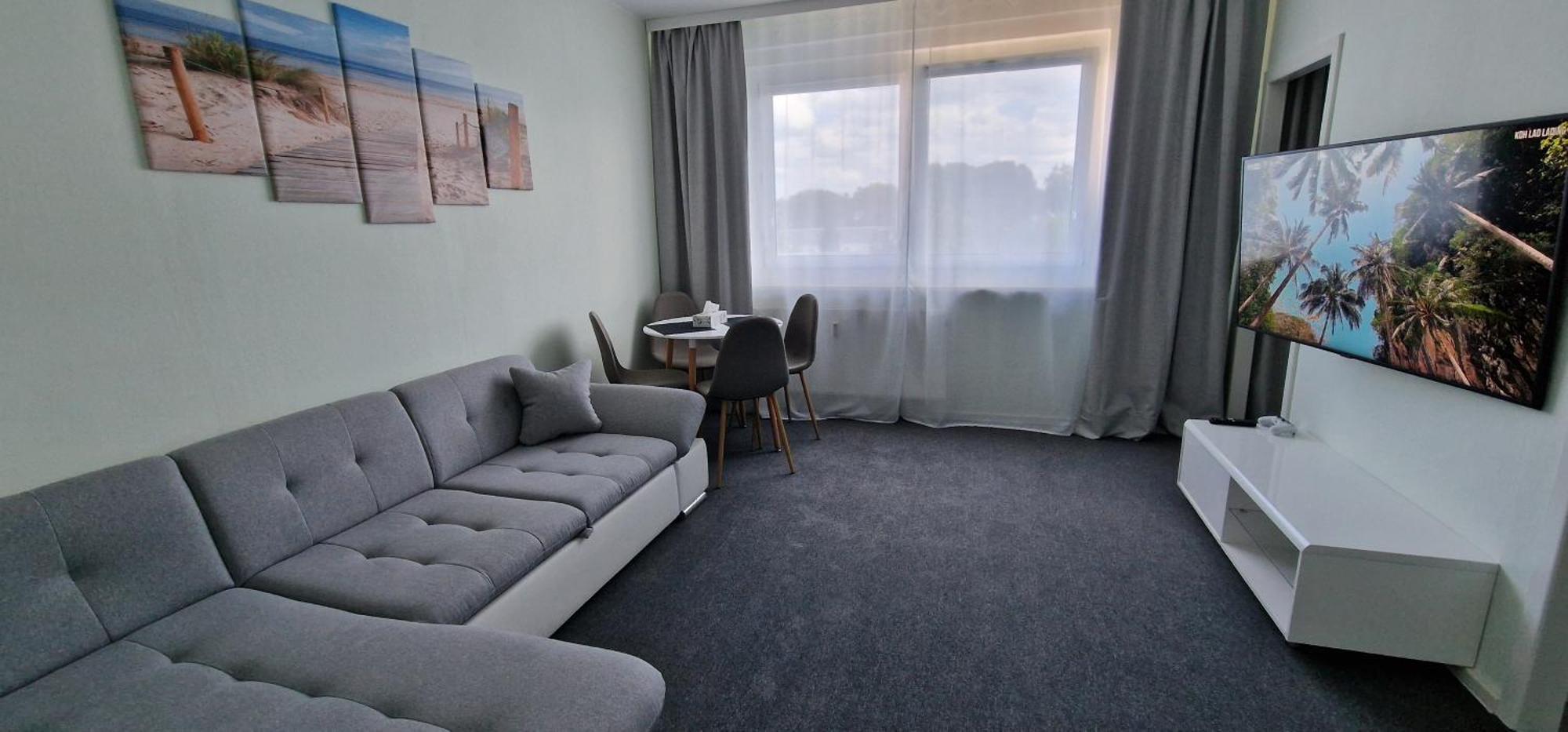 Citycenter Apartment - Bigtv-Ps4-Netflix-Parking Кемниц Екстериор снимка